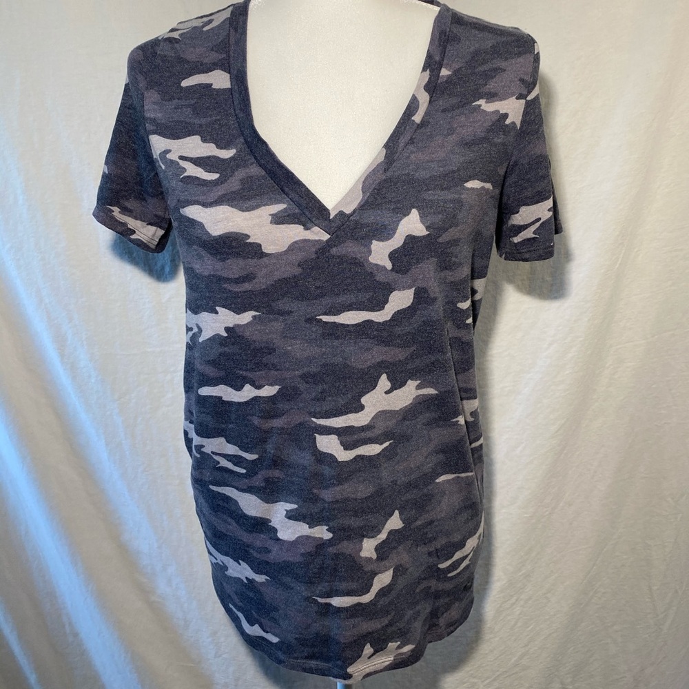 Camo top